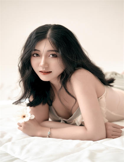 亞洲歐美亂色情圖片_強睡年輕的女老闆2中文字